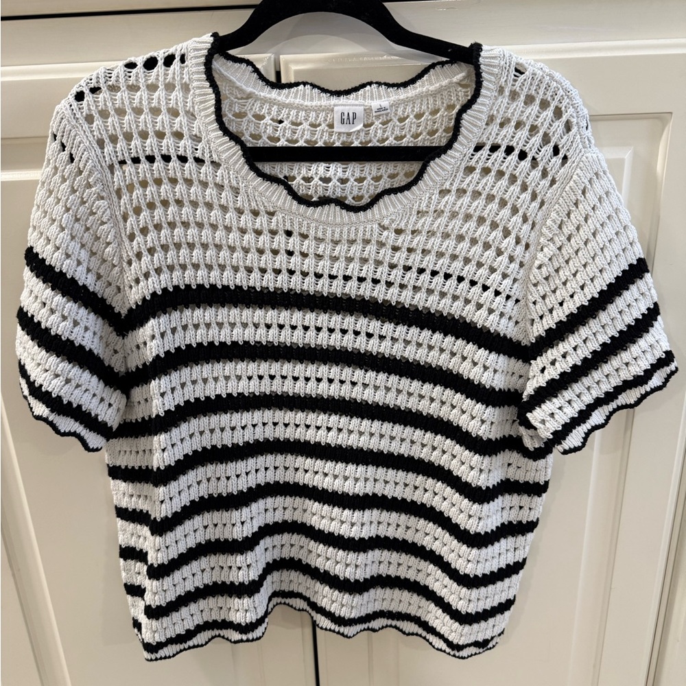 GAP Women's Black and White Striped Crochet Tee